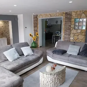 https://la-rosa-mascalucia.sicilyhotelsitaly.net