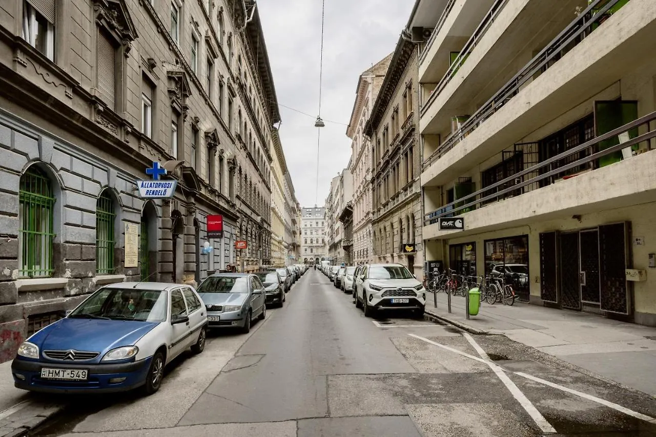 O Street 3 Bedroom Stylish Apartment Budapešť